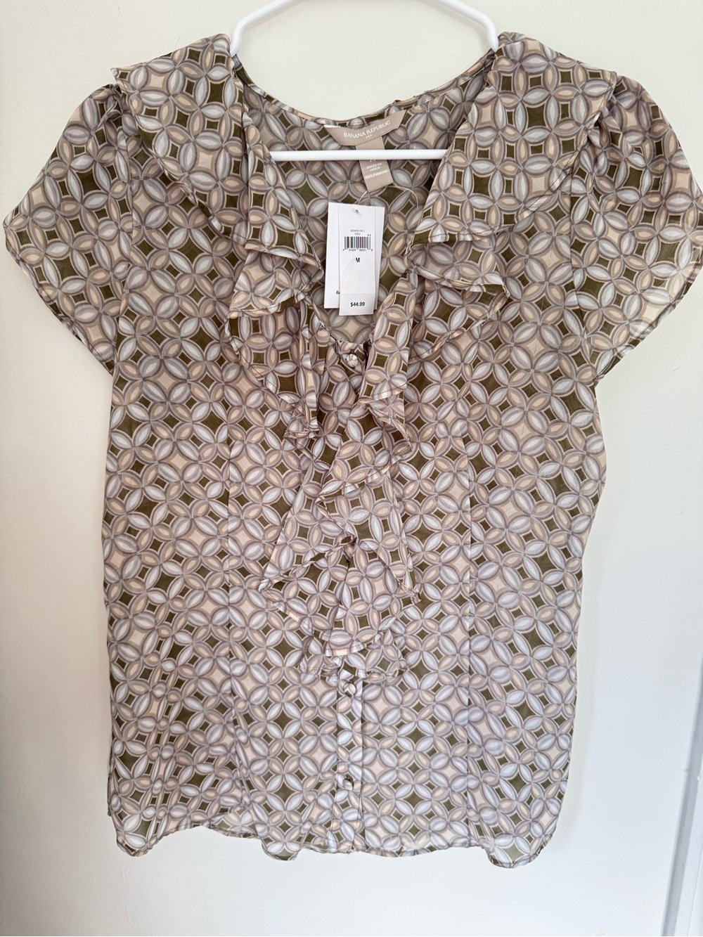 Banana Republic NWT Medallion Print Ruffle Neck Sheer Blouse Medium
